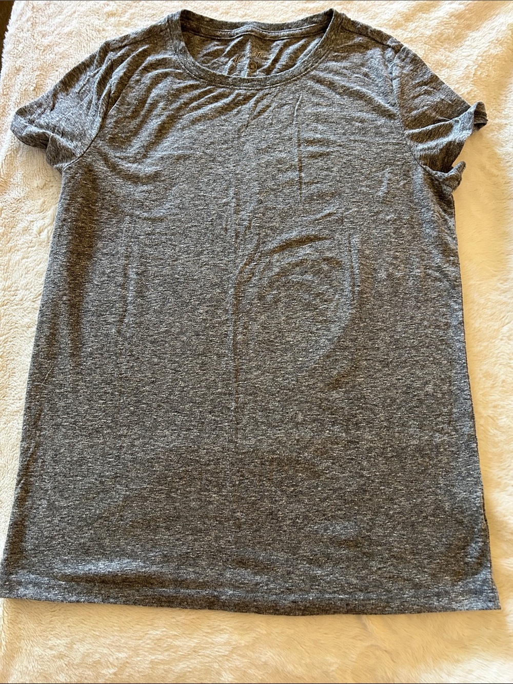 Universal Thread Gray Heather Crewneck Short Sleeve Tee